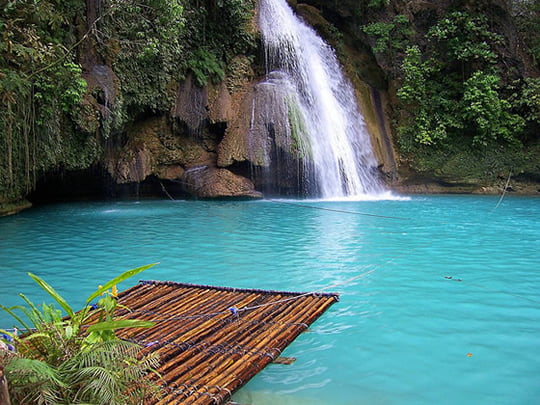 Kawasan Falls