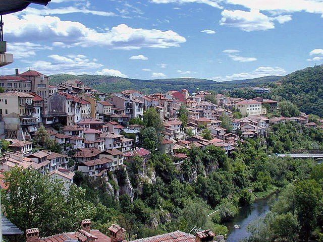 Veliko Tarnovo Cliff Town